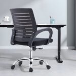 Victory mesh office chair. - Image 2