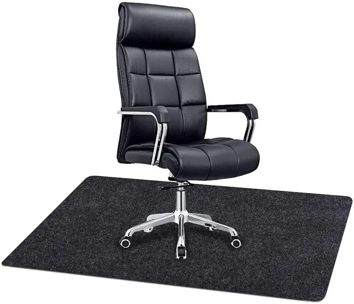 16897486149804fab9d7f53da4c7c87f028f75351a566_720.jpeg-1.webp High-back executive office chair - Image 1