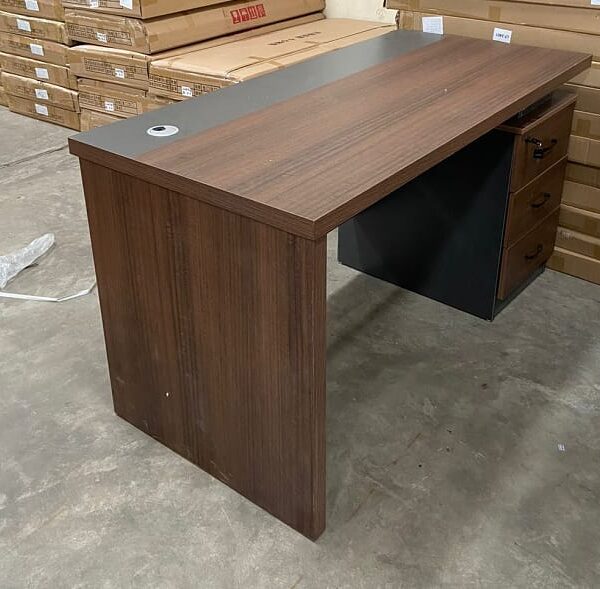 1.4 meters executive office desk
