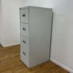 4 Drawers metallic office filling cabinet - Image 5