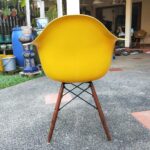 Bistro modern eames plastic seat - Image 5