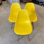 Eames Plastic Dinning Seat