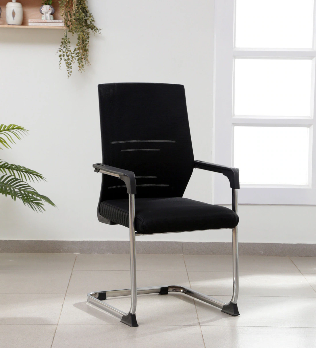 pablo-fabric-iconic-chair-in-black-colour-pablo-fabric-iconic-chair-in-black-colour-sxrzrk-1.webp Mesh cantilever visitor's office chiair - Image 1