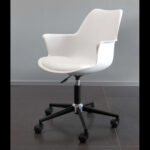 Butterfly eames swivel chair. - Image 2