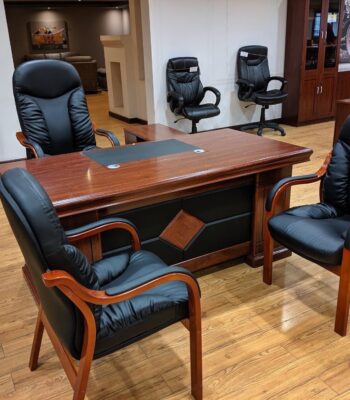 1400mm Manager's Executive Desk with spacious work surface and modern design.