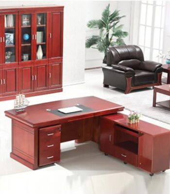 1400mm Manager's Executive Desk with spacious work surface and modern design.