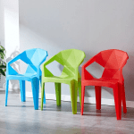 Plastic Dining Home Chair Add practical and comfortable seating to your dining area with our Plastic Dining Home Chair, designed for everyday use in homes, dining rooms, kitchens, cafés, restaurants, and other spaces. Its simple design makes it easy to pair with different dining tables and interior styles. The plastic dining chair offers lightweight and convenient seating for family meals, gatherings, and daily activities. Its smooth surface is easy to wipe and maintain, making it a practical choice for busy homes and commercial dining spaces. Key Features Durable plastic construction Lightweight and easy to move Comfortable seating design Easy-to-clean surface Suitable for dining rooms and kitchens Ideal for homes, cafés, and restaurants Easy to arrange around dining tables Practical for everyday use Simple design for different interiors